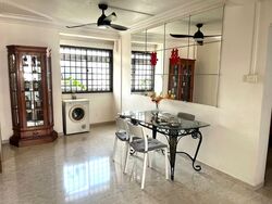 Blk 325 Woodlands Street 32 (Woodlands), HDB Executive #565722001